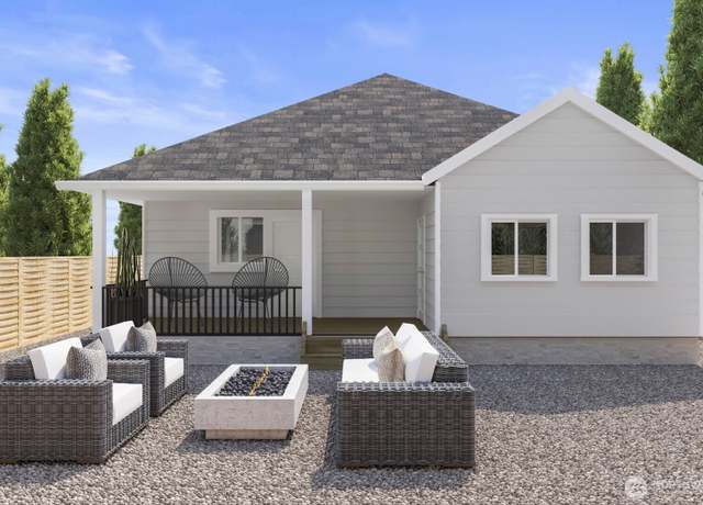 Property at 710 N 3rd St, Westport, WA 98595, 1 bed, 1.5 baths
