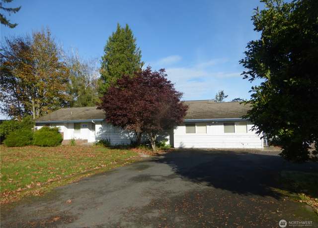 Property at 16615 McLean Rd, Mount Vernon, WA 98273, 3 beds, 2.5 baths