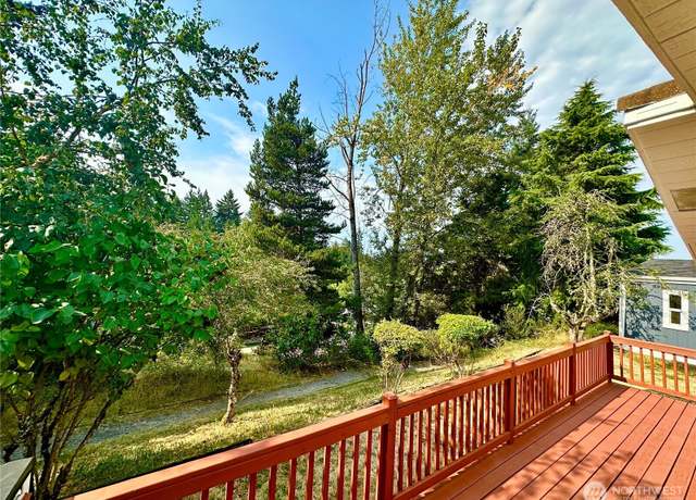 Property at 375 Union Ave SE #61, Renton, WA 98059, 2 beds, 2 baths