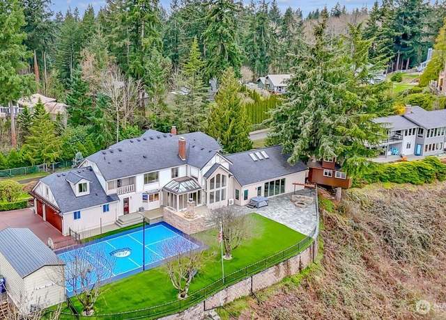 Property at 412 Hi Crest Dr, Auburn, WA 98001, 4 beds, 4.5 baths