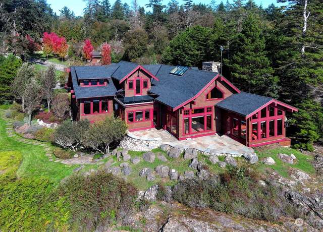 Property at 535 MacGinitie Rd, Friday Harbor, WA 98250, 3 beds, 3.5 baths