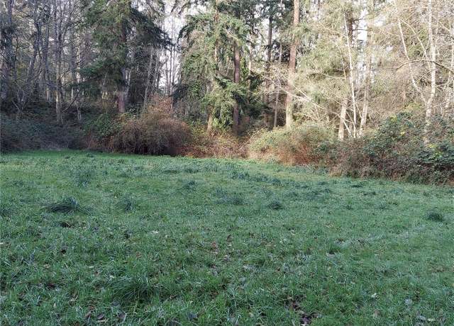Property at 659 Castell Dr, Greenbank, WA 98253