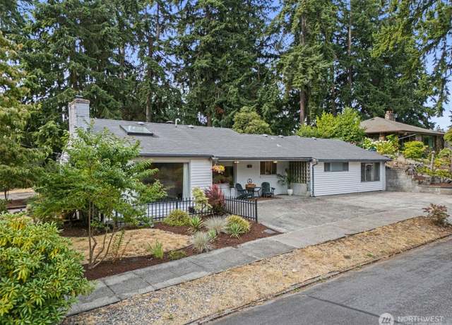 Property at 702 Yale St, Fircrest, WA 98466, 3 beds, 2 baths