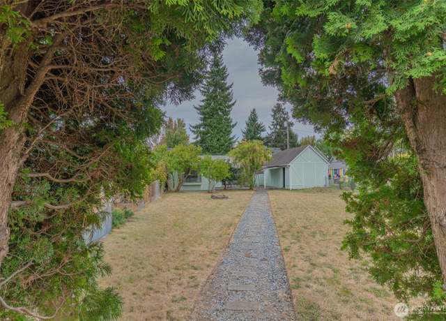 Property at 4317 S G St, Tacoma, WA 98418, 2 beds, 1 bath