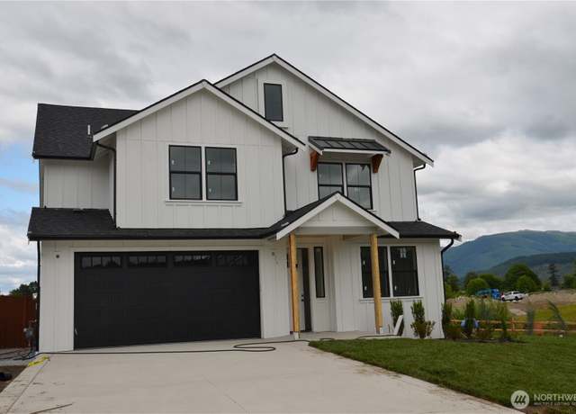 Property at 209 Kasia Pl, Sedro Woolley, WA 98284, 5 beds, 2.5 baths