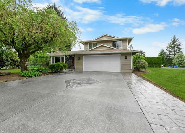 Property at 16912 49th St E, Lake Tapps, WA 98391, 3 beds, 2.5 baths
