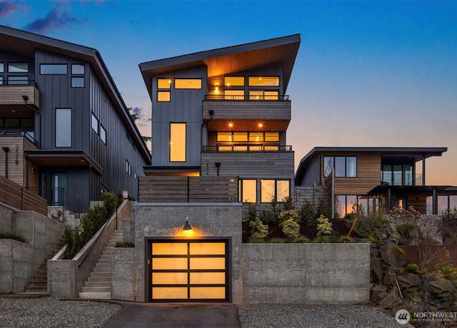 Property at 2521 NW 92nd St, Seattle, WA 98117, 4 beds, 3.5 baths