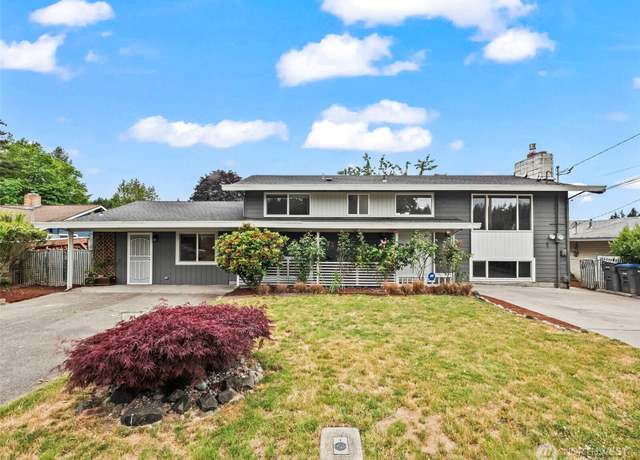 Property at 2248 Madrona Dr SE, Port Orchard, WA 98366, 5 beds, 3 baths