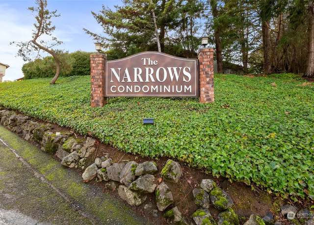 Property at 3400 Narrows View Ln NE #204, Bremerton, WA 98310, 1 bed, 1 bath