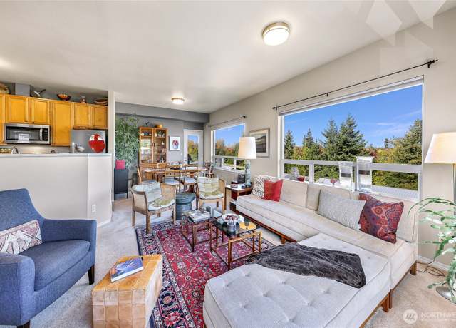 Property at 508 Darby Dr #302, Bellingham, WA 98226, 3 beds, 2 baths
