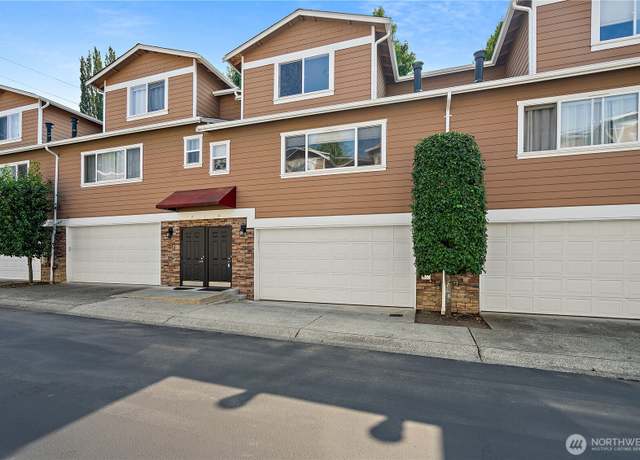 Property at 17915 80th Ave NE Unit C4, Kenmore, WA 98028, 3 beds, 2.5 baths