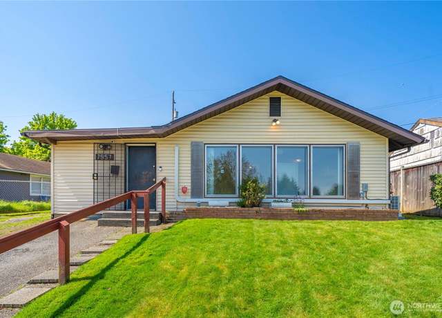 Property at 7957 44th Pl S, Seattle, WA 98118, 3 beds, 1 bath