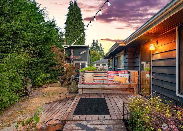 Property at 11803 14th Ave S, Seattle, WA 98168, 5 beds, 3 baths