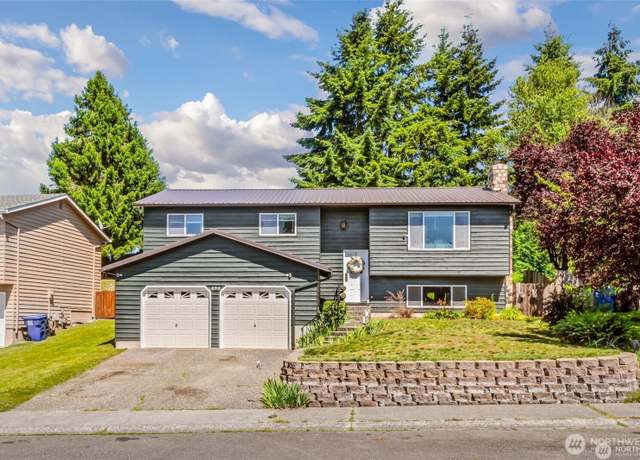 Property at 404 Veralene Way SW, Everett, WA 98203, 4 beds, 2.5 baths