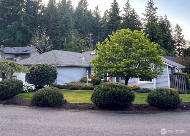 Property at 818 Shannon St, Steilacoom, WA 98388, 3 beds, 2 baths