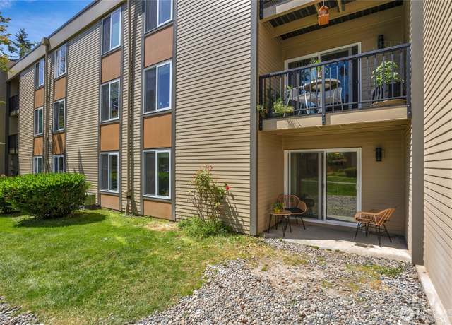 Property at 14600 NE 32nd St Unit I4, Bellevue, WA 98007, 2 beds, 1.5 baths