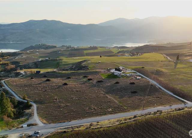 Property at 29 Nora Ln, Chelan, WA 98816