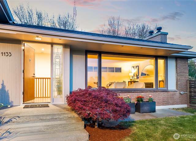 Property at 1133 Bigelow Ave N, Seattle, WA 98109, 3 beds, 2 baths