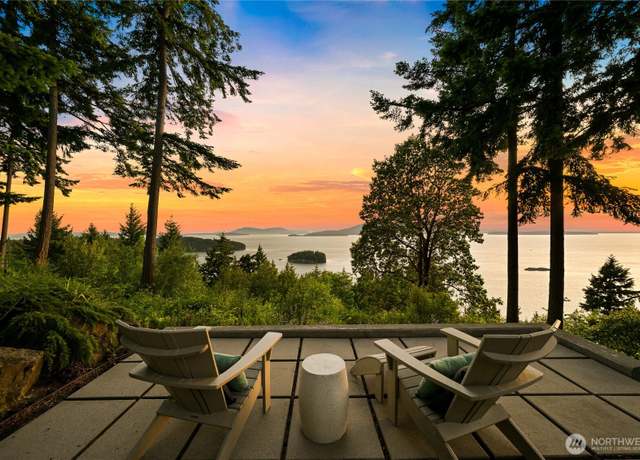 Property at 1120 Brighton Crest Dr, Bellingham, WA 98229, 3 beds, 2.5 baths