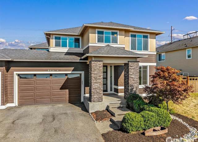 Property at 8026 11th Pl SE, Lake Stevens, WA 98258, 4 beds, 2.5 baths