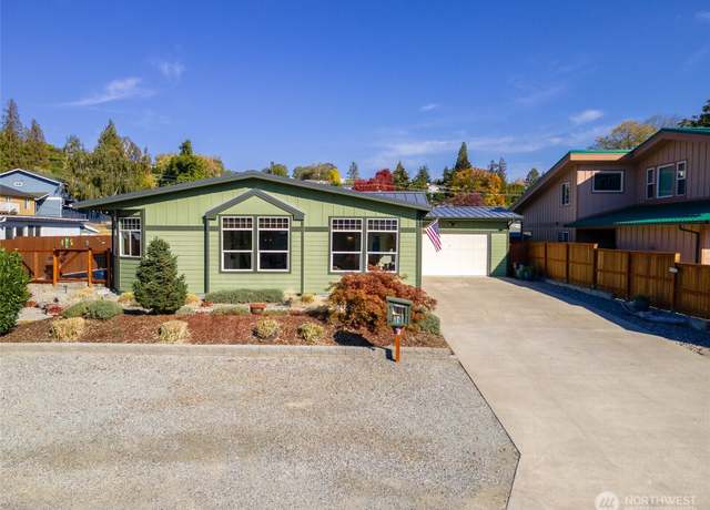 Property at 186 McFadden Dr, Manson, WA 98831, 3 beds, 2 baths