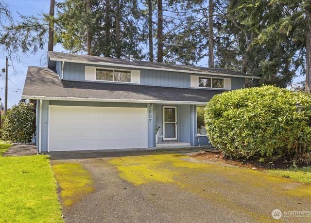 Property at 7607 Emerald Dr SW, Lakewood, WA 98498, 5 beds, 3 baths