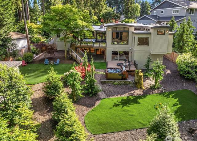 Property at 10250 SE 21st St, Bellevue, WA 98004, 7 beds, 5.5 baths