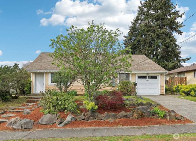 Property at 13637 3rd Ave S, Burien, WA 98168, 4 beds, 2.5 baths