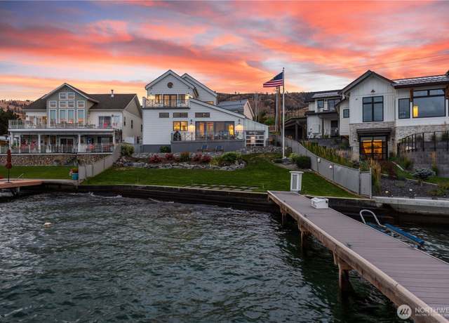 Property at 4382 US Highway 97A, Chelan, WA 98816, 4 beds, 3 baths