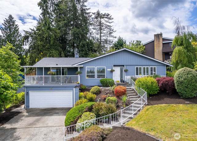 Property at 4025 Somerset Ln, Kent, WA 98032, 4 beds, 3 baths