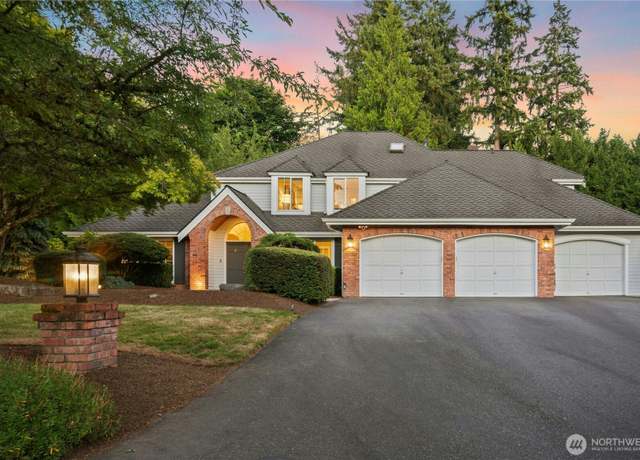 Property at 26007 NE 27th Dr, Redmond, WA 98053, 4 beds, 2.5 baths