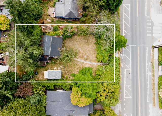 Property at 6814 15th Ave NE, Seattle, WA 98115, 1 bed, 1 bath