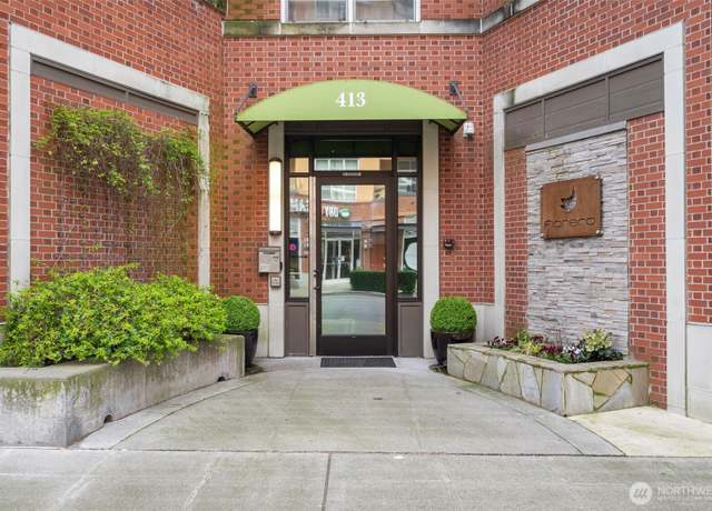 Property at 413 NE 70th St #302, Seattle, WA 98115, 1 bed, 1 bath