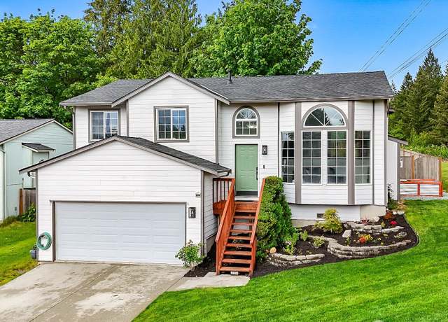 Property at 8029 Crown Ridge Blvd, Arlington, WA 98223, 4 beds, 3 baths