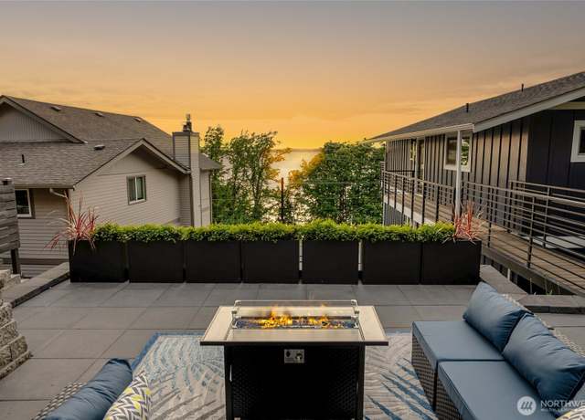 Property at 201 S State St Unit B, Bellingham, WA 98225, 2 beds, 2 baths