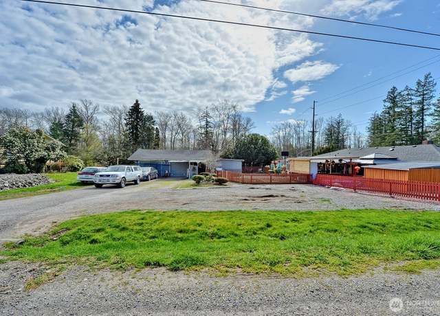 Property at 804 Gilbert Dr, Bellingham, WA 98226