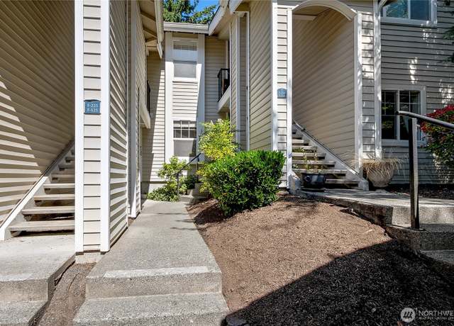 Property at 2300 Jefferson Ave NE Unit F-126, Renton, WA 98056, 3 beds, 2 baths