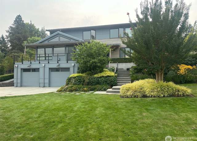 Property at 7225 SE 27th St, Mercer Island, WA 98040, 4 beds, 3.5 baths
