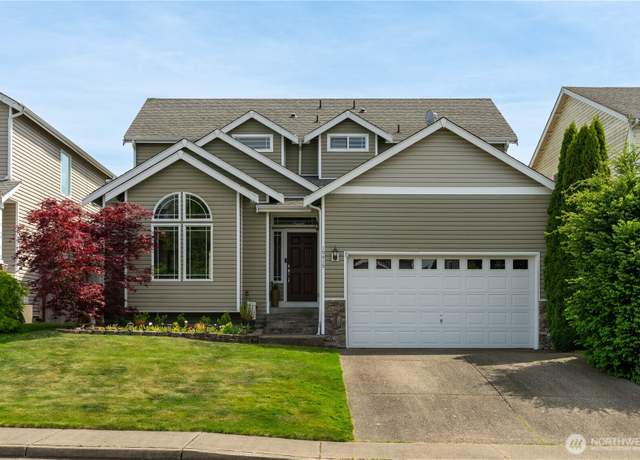 Property at 15415 67th Avenue Ct E, Puyallup, WA 98375, 3 beds, 2.5 baths
