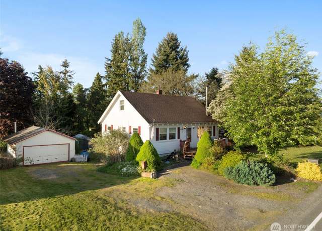 Property at 8033 Skipley Rd, Snohomish, WA 98290, 4 beds, 2 baths