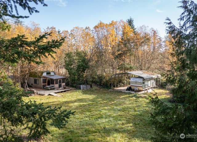 Property at 83 Steelhead Pl, Nordland, WA 98358