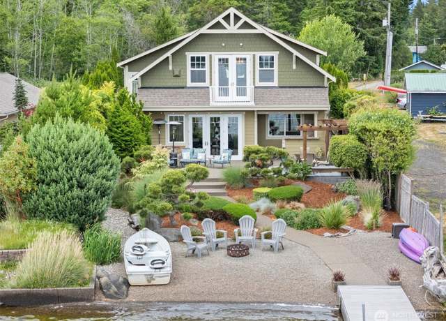 Property at 102 E Gibler Ln, Shelton, WA 98584, 3 beds, 3 baths