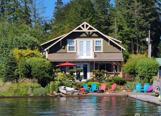 Property at 102 E Gibler Ln, Shelton, WA 98584, 3 beds, 3 baths