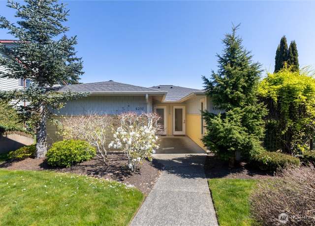 Property at 4304 Blue Heron Cir #102, Anacortes, WA 98221, 1 bed, 1 bath