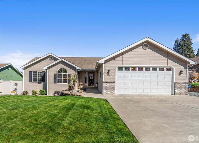 Property at 1807 Dorner Pl, Wenatchee, WA 98801, 3 beds, 2 baths
