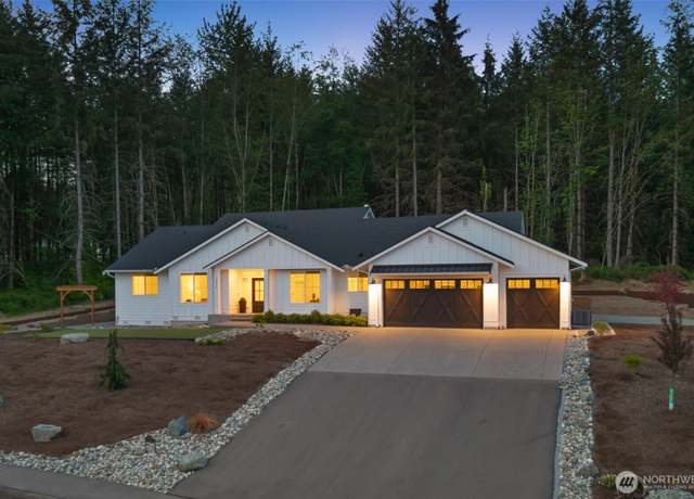Property at 10515 146th Ave NE, Lake Stevens, WA 98258, 3 beds, 2.5 baths
