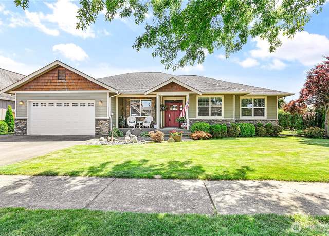 Property at 1521 Westview Pl, Lynden, WA 98264, 3 beds, 2.5 baths