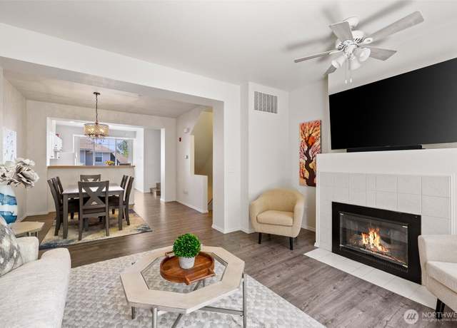 Property at 2300 Benson Rd S Unit D3, Renton, WA 98055, 2 beds, 2.5 baths