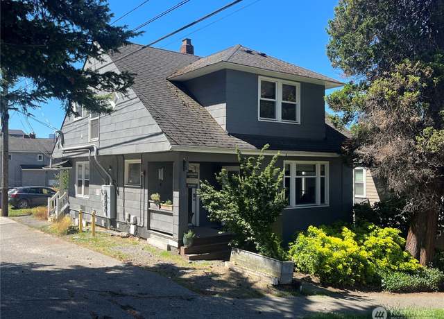 Property at 261 E Boston St, Seattle, WA 98102, 3 beds, 4 baths