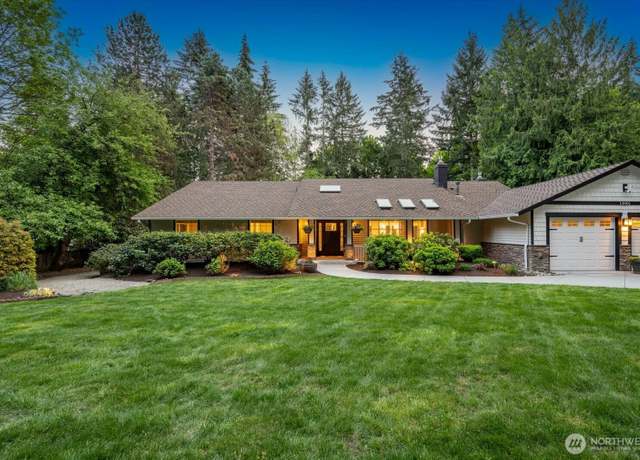 Property at 13901 NE 26th Pl, Bellevue, WA 98005, 5 beds, 2.5 baths